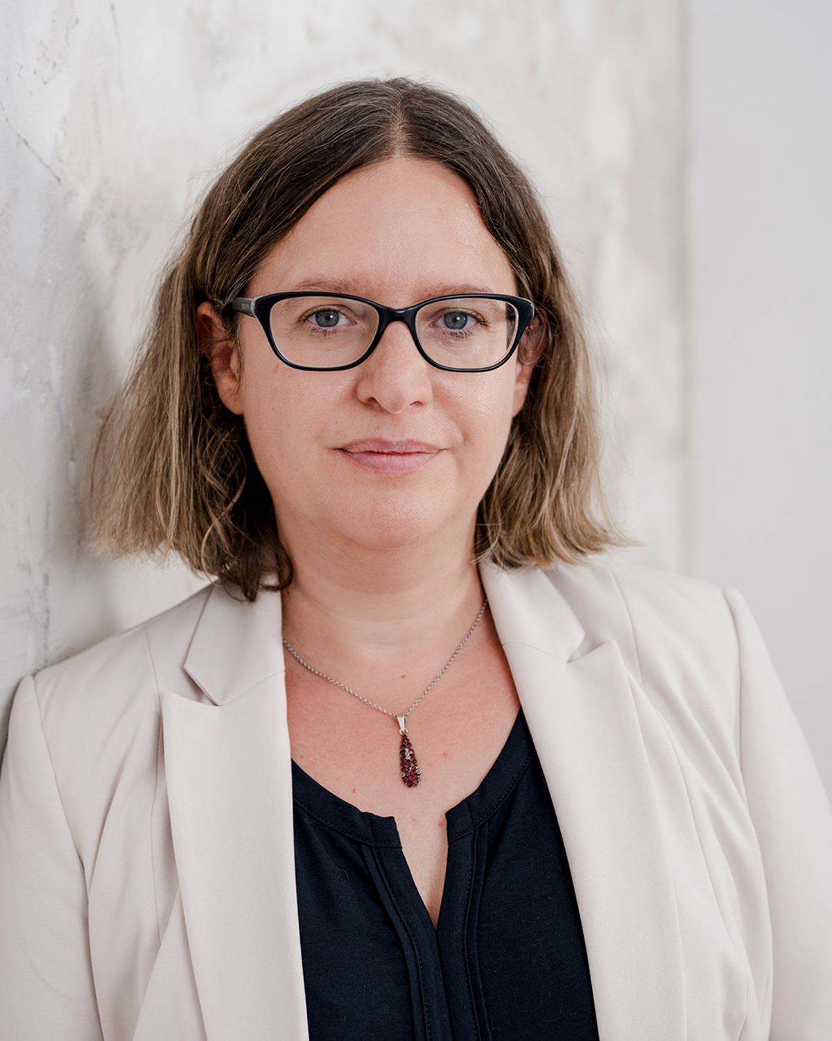 Porträtfoto von Claudia Heißl